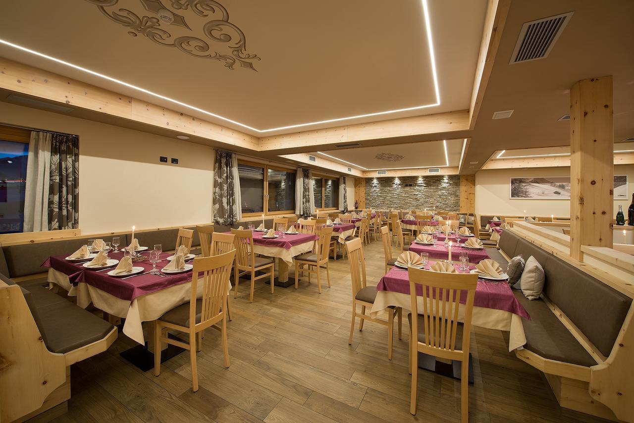 Hotel Silvestri Livigno Exterior photo
