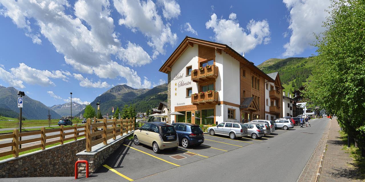 Hotel Silvestri Livigno Exterior photo