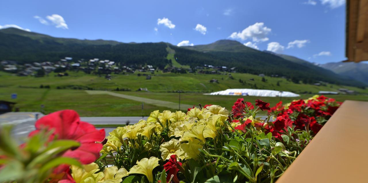 Hotel Silvestri Livigno Exterior photo